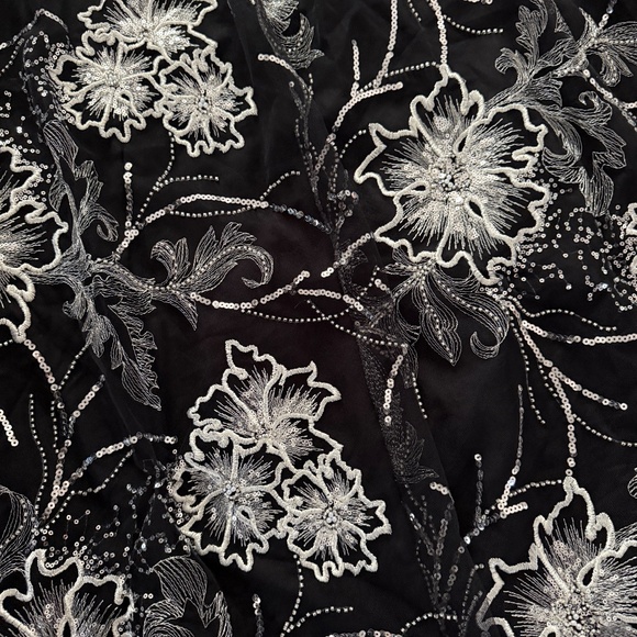 Lulus Tisdale Black And Silver Embroidered Strapless Maxi Dress - Size XS NWT - Picture 4 of 4